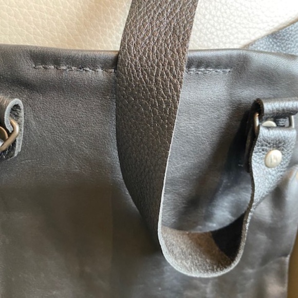 Small crossbody bag purse rare with painted parrots multicolour w/shoulder strap - Picture 10 of 11